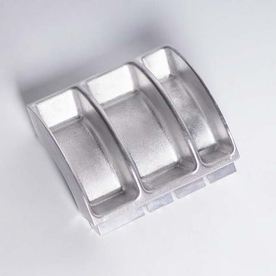 Forged aluminium with an as-forged finished