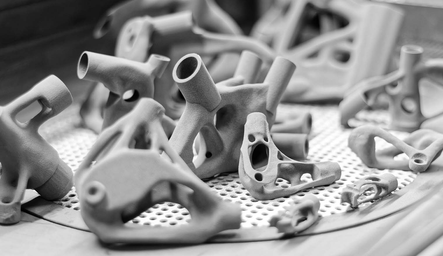 3D printing complex geometries and lattice structures