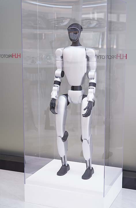 Robotics prototyping and production - HLH Rapid