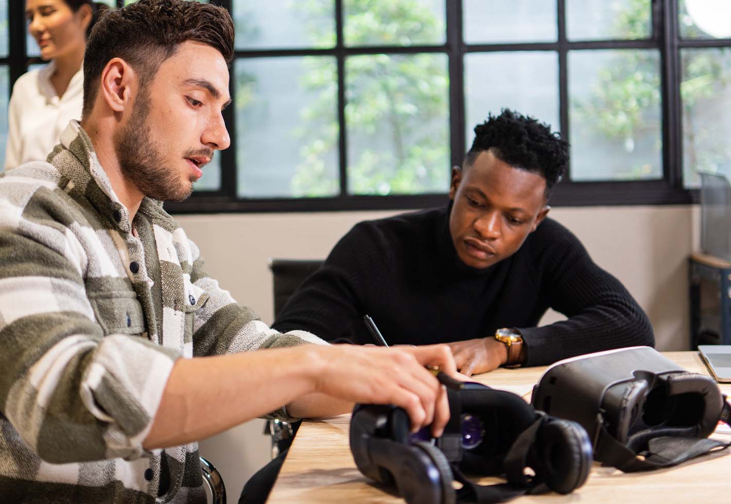 focus on product development by outsourcing prototyping