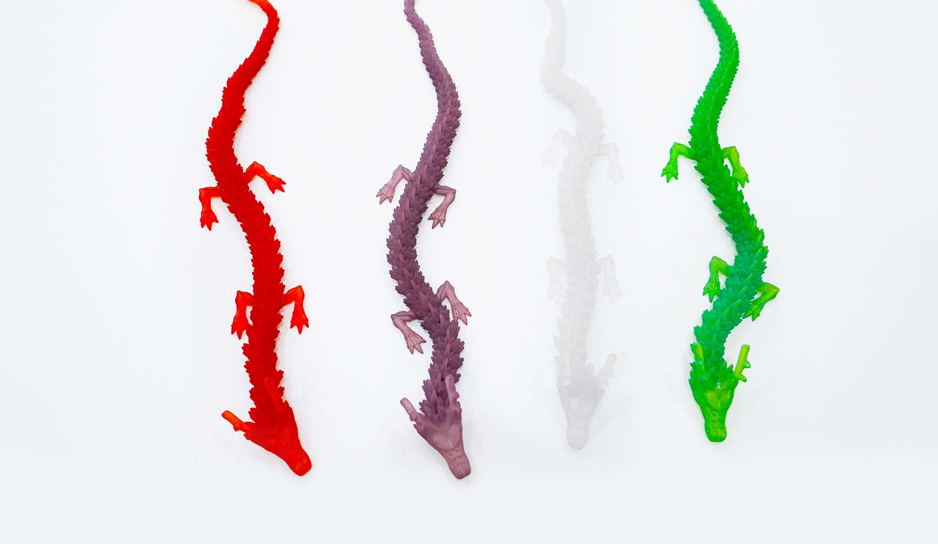 MJP 3D printed parts with dye surface finish